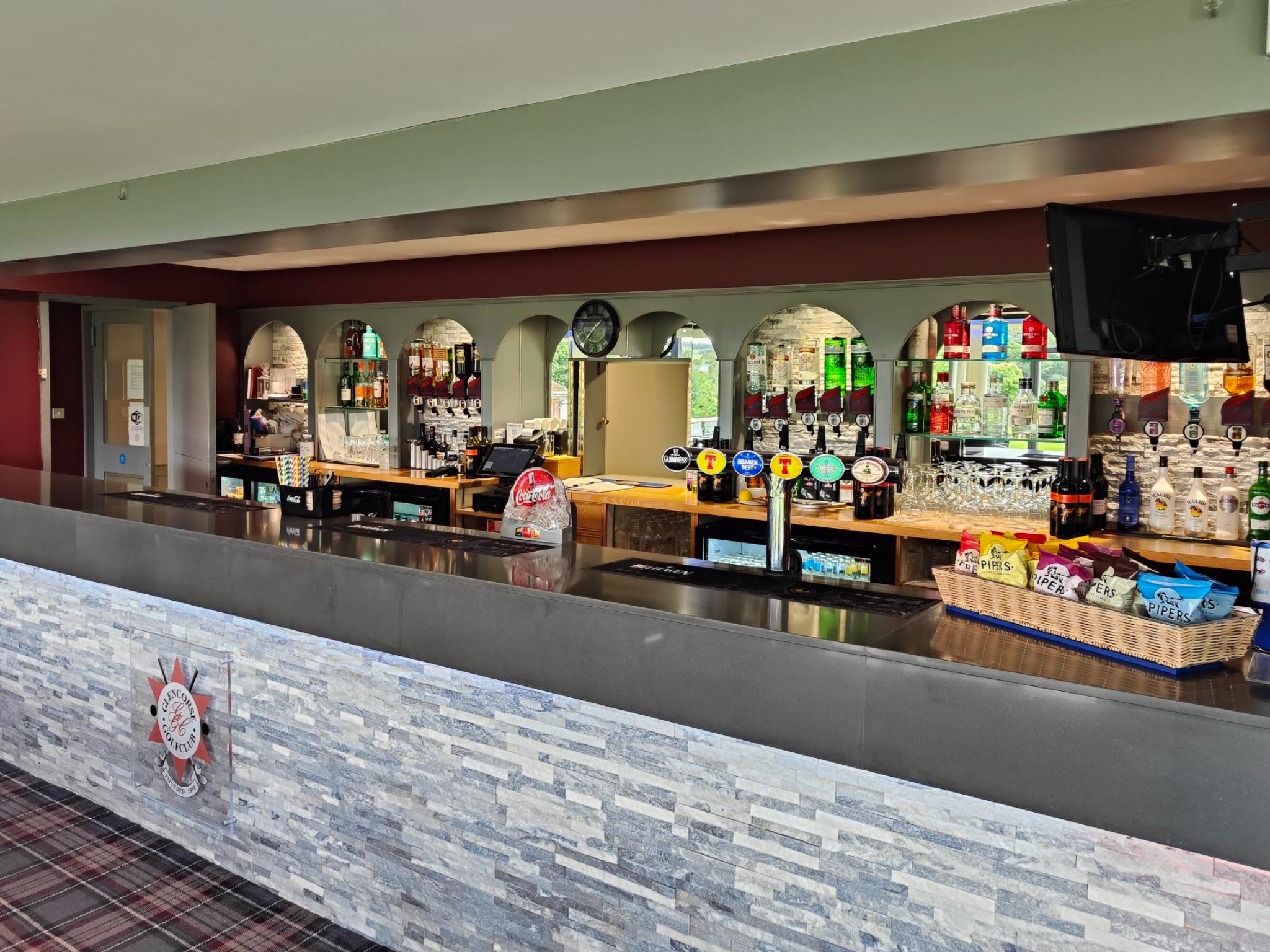 Main Bar