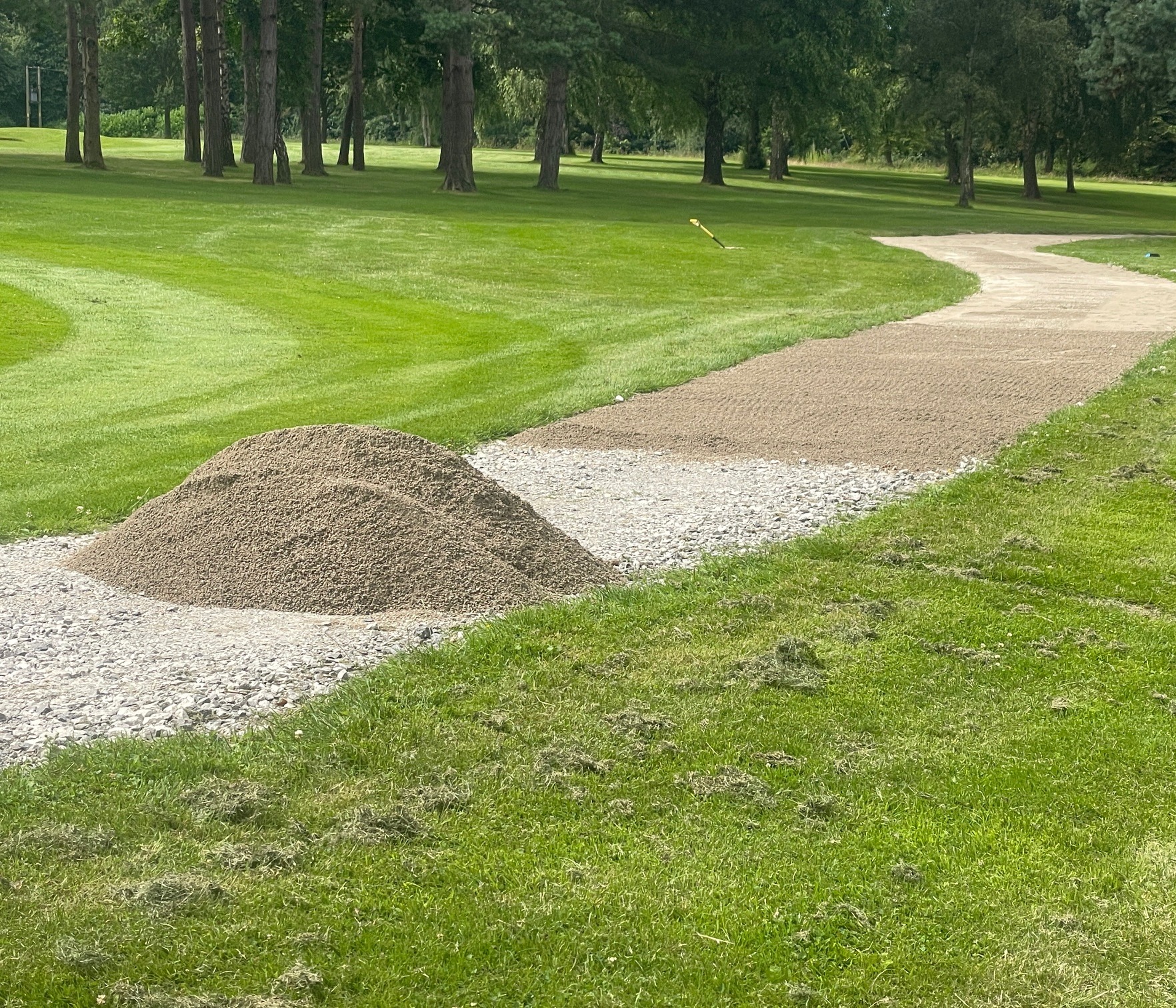 Finishing topping on paths