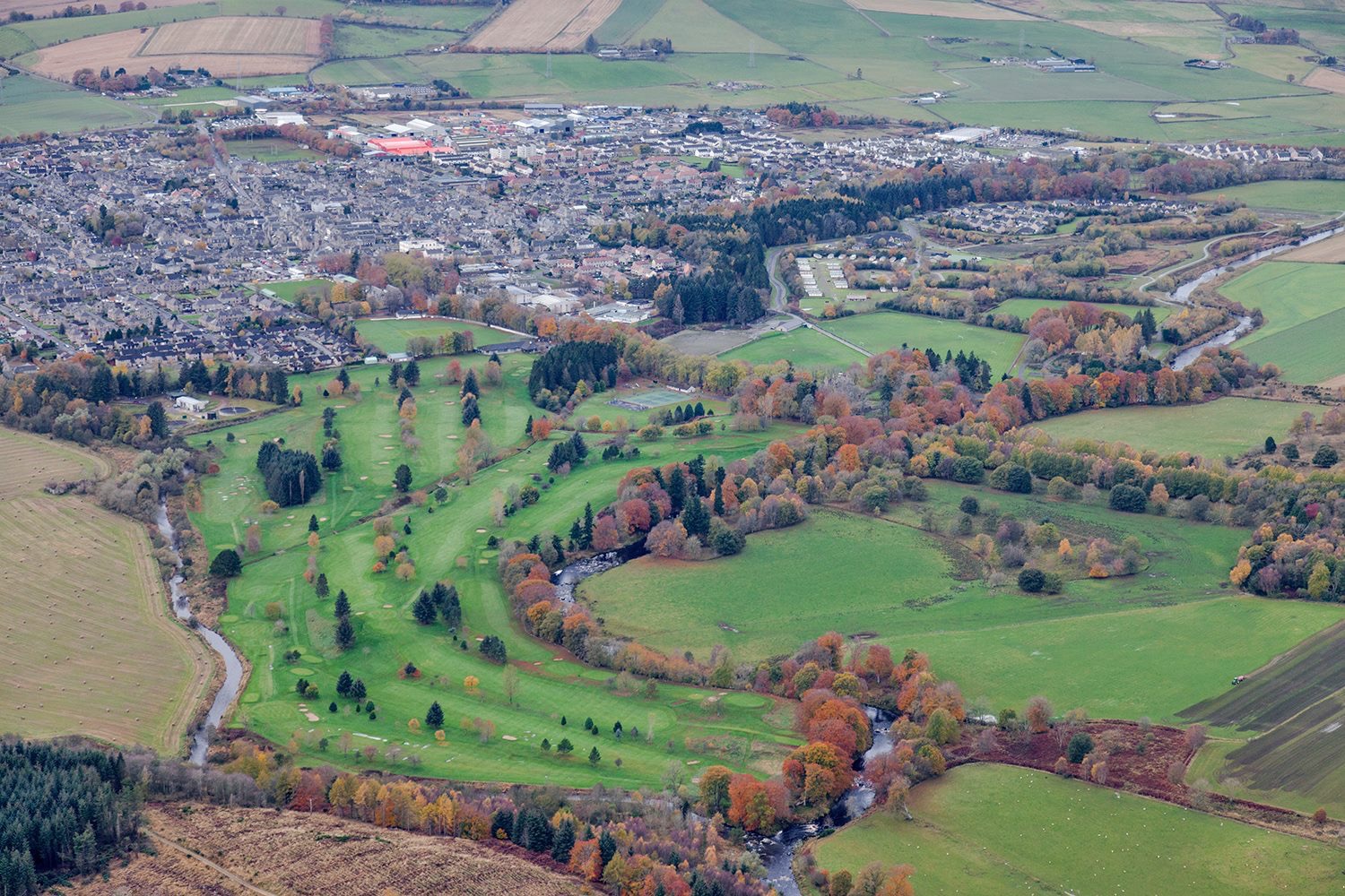 Aerial image of the course 
