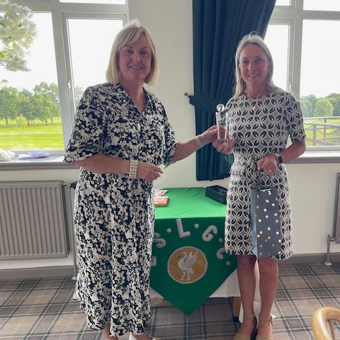 2024 Captains Trophy individual winner - Dawn Hedges of Haydock Park