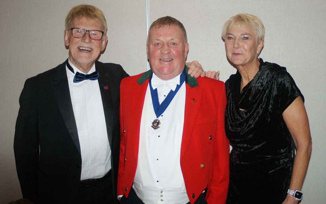 Sir John Jones, Captain - Steve Misell, Delia Naylor