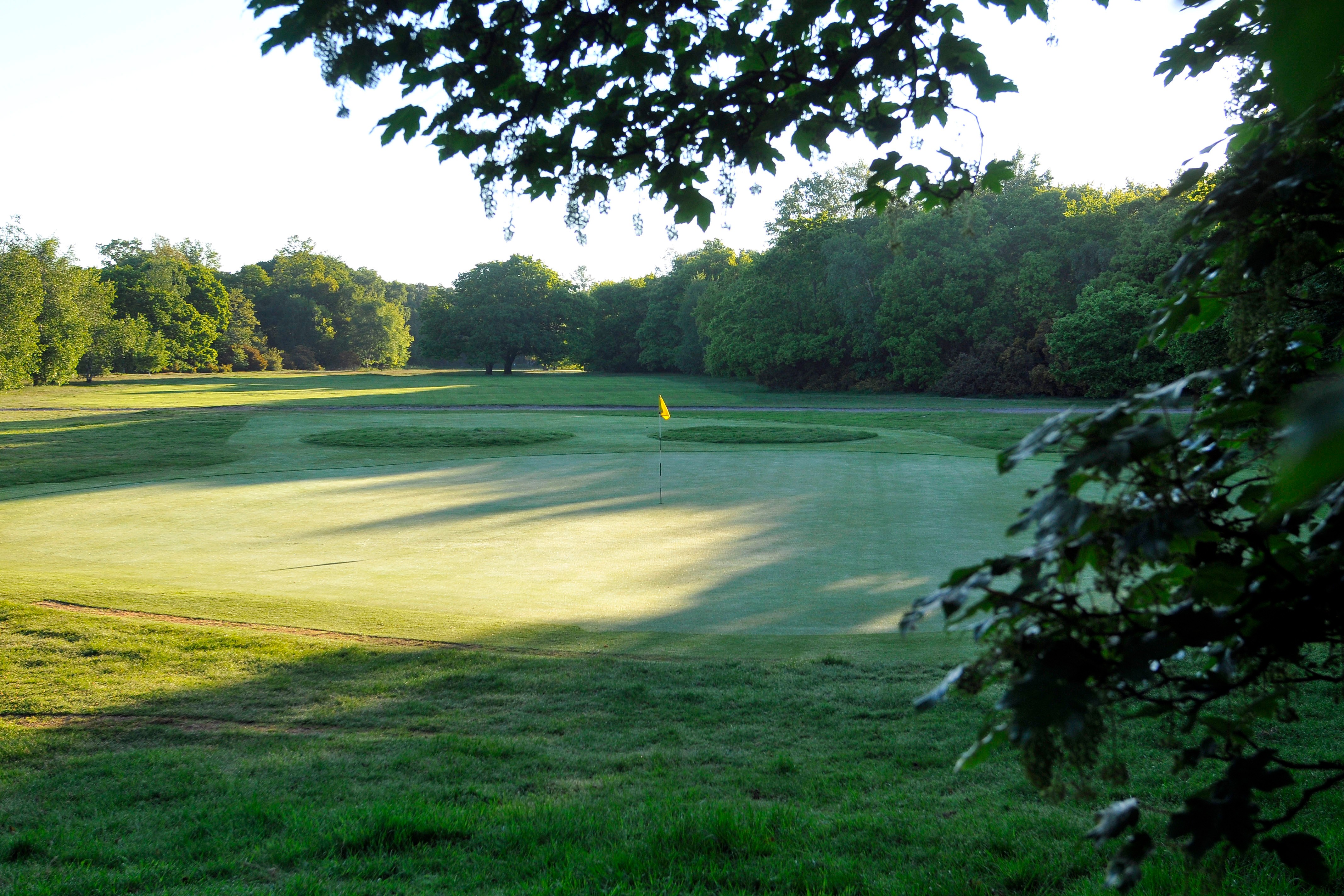 Course Overview WIMBLEDON COMMON GOLF CLUB